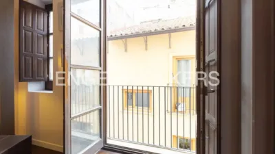 Apartment on Carrer de la Llanterna photo 27