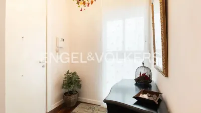 Apartment on Carrer de la Llanterna photo 2