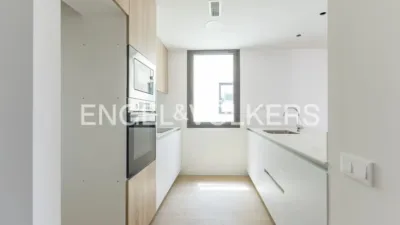 Top Floor Apartment in Centre photo 11