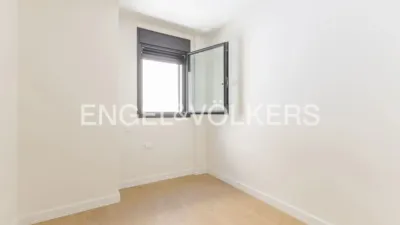 Top Floor Apartment in Centre photo 23