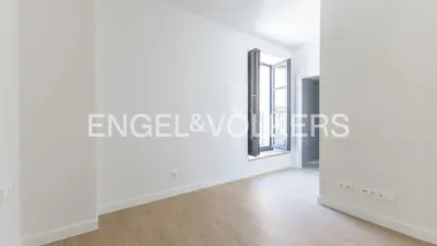 Top Floor Apartment in Centre photo 29