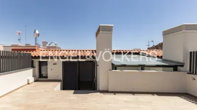 Top Floor Apartment in Centre photo 46