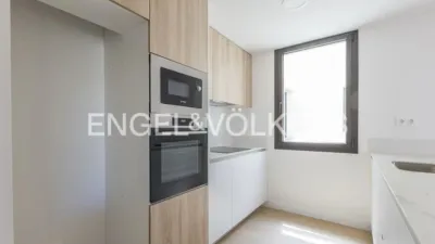 Top Floor Apartment in Centre photo 9