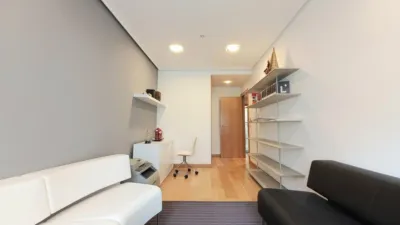 Apartment on Calle de Diego de Siloé photo 3