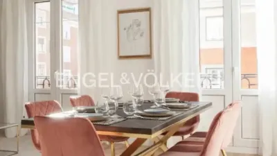 Apartment on Calle del General Pardiñas photo 2