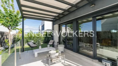 House in Colonia photo 10