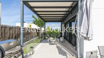 House in Colonia photo 11