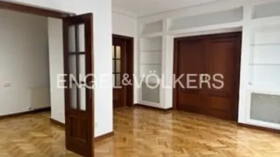 Piso en alquiler en Argüelles - Imagen 2