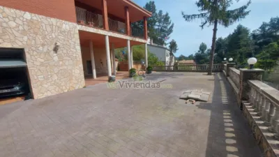 House on Avinguda d'Olesa de Bonesvalls, 46 photo 15