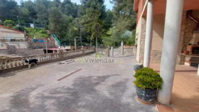 House on Avinguda d'Olesa de Bonesvalls, 46 photo 19