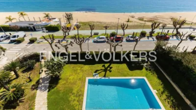 Apartment on Passeig dels Anglesos photo 11