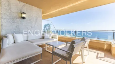 Apartment on Passeig dels Anglesos photo 2