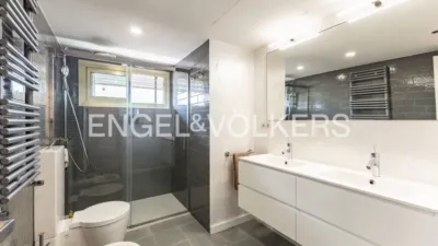 Apartment on Passeig dels Anglesos photo 52