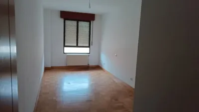 Apartment on Calle Félix Rodríguez de la Fuente photo 12