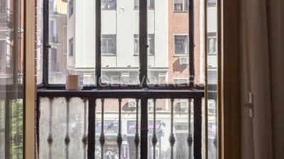 Apartamento en alquiler en Sol - Imagen 2