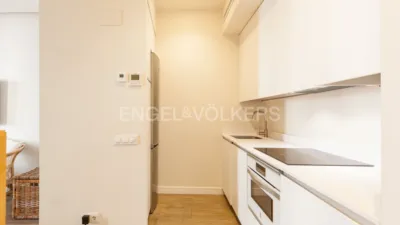 Apartamento en alquiler en Sol - Imagen 8