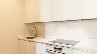 Apartamento en alquiler en Sol - Imagen 9
