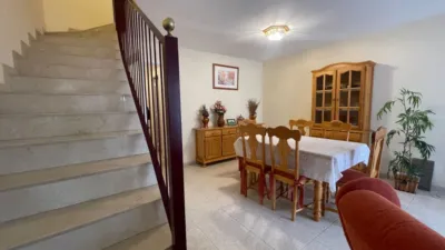 Semi-detached house on Carrer del Ferrocarril photo 43