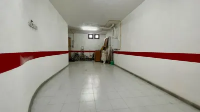 Semi-detached house on Carrer del Ferrocarril photo 86
