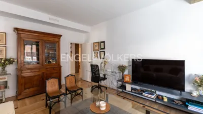 Apartment on Guzmán El Bueno Street photo 8