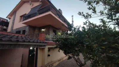 House on Carrer d'Amadeu Vives, 17 photo 13