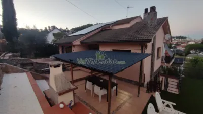 House on Carrer d'Amadeu Vives, 17 photo 17