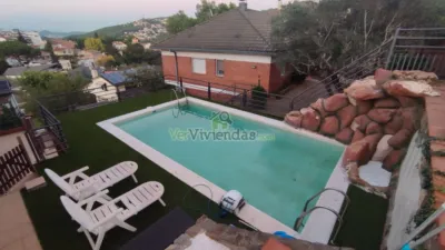 House on Carrer d'Amadeu Vives, 17 photo 2