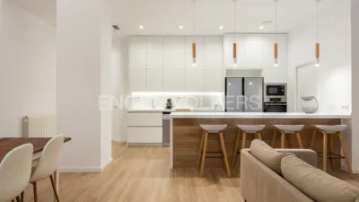 Piso en alquiler en Calle C- de Ciril Amorós - Imagen 6