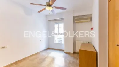 Apartment on Cuenca Tramoyeres Street photo 11