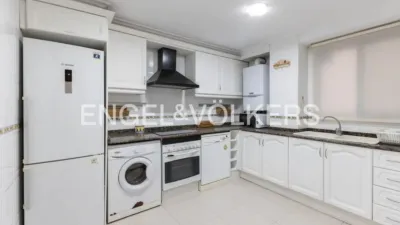 Apartment on Cuenca Tramoyeres Street photo 7