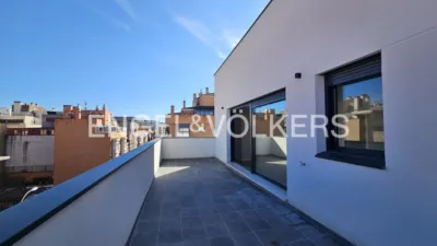 Ático en alquiler en Calle del Teniente Coronel Noreña - Imagen 4