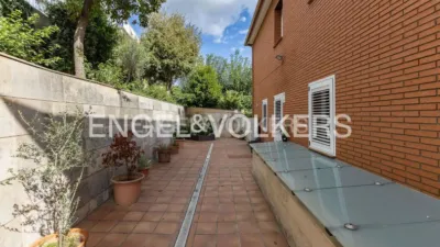House in Centre photo 11
