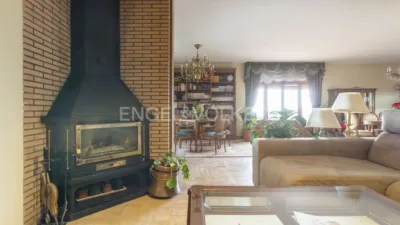 Villa in Valdemorillo photo 6
