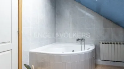 Villa in Valdemorillo photo 20