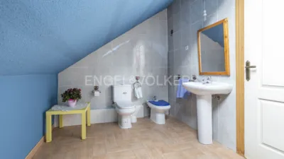 Villa in Valdemorillo photo 22