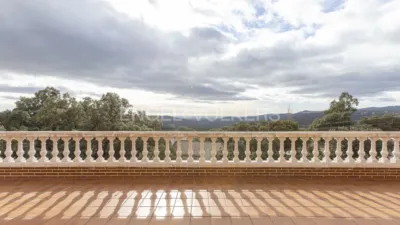 Villa in Valdemorillo photo 29