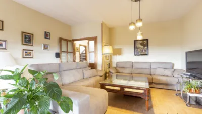 Villa in Valdemorillo photo 3