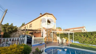 House in Sant Esteve Sesrovires photo 13