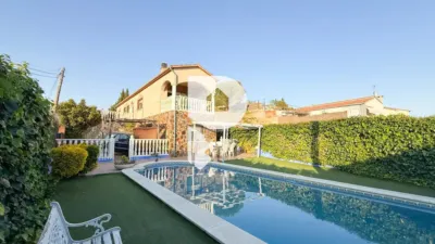 House in Sant Esteve Sesrovires photo 14