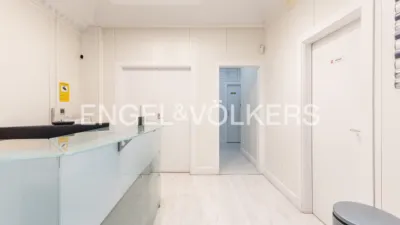 Apartment on Antonio Acuña Street photo 14