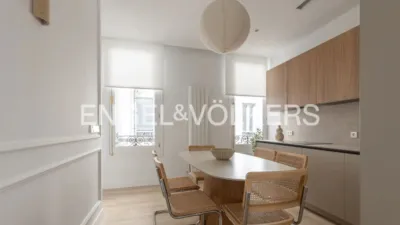 Apartment on Calle Castelló photo 5