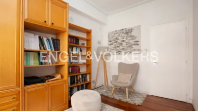 Apartment in Doneperiaga-Deustuibarra (San Pedro-La Ribera) photo 10