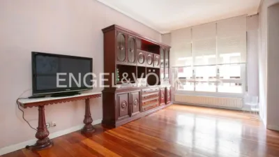 Apartment in Doneperiaga-Deustuibarra (San Pedro-La Ribera) photo 3