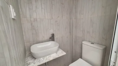 Piso en alquiler en Calle de Prim, Centro Histórico (Badajoz Capital) de 750 €<span>/mes</span>