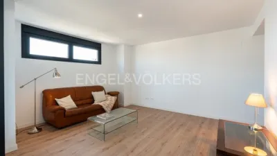 Apartamento en alquiler en Carrer del Pintor Sabater, Ciutat de les Arts i de les Ciències (Distrito Quatre Carreres. València Capital) de 2.000 €<span>/mes</span>