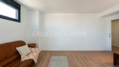 Apartamento en alquiler en Carrer del Pintor Sabater, Ciutat de les Arts i de les Ciències (Distrito Quatre Carreres. València Capital) de 2.000 €<span>/mes</span>