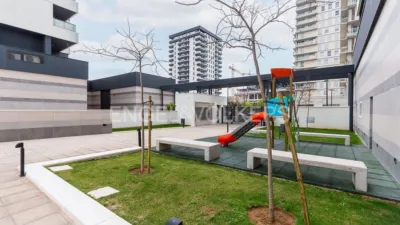 Apartamento en alquiler en Carrer del Pintor Sabater, Ciutat de les Arts i de les Ciències (Distrito Quatre Carreres. València Capital) de 2.000 €<span>/mes</span>
