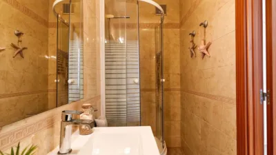 Townhouse in Calella photo 37
