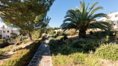Casa adosada en venta en Calle del Arroyo del Médico, cerca de Calle del Arroyo de Los Combos, Castañeras (Arroyomolinos) de 434.900 €