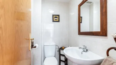 Casa adosada en venta en Calle del Arroyo del Médico, cerca de Calle del Arroyo de Los Combos, Castañeras (Arroyomolinos) de 434.900 €